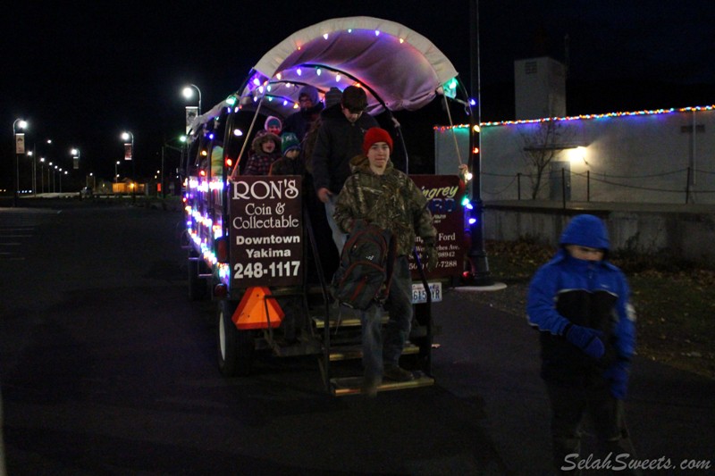 Christmas Night in Naches