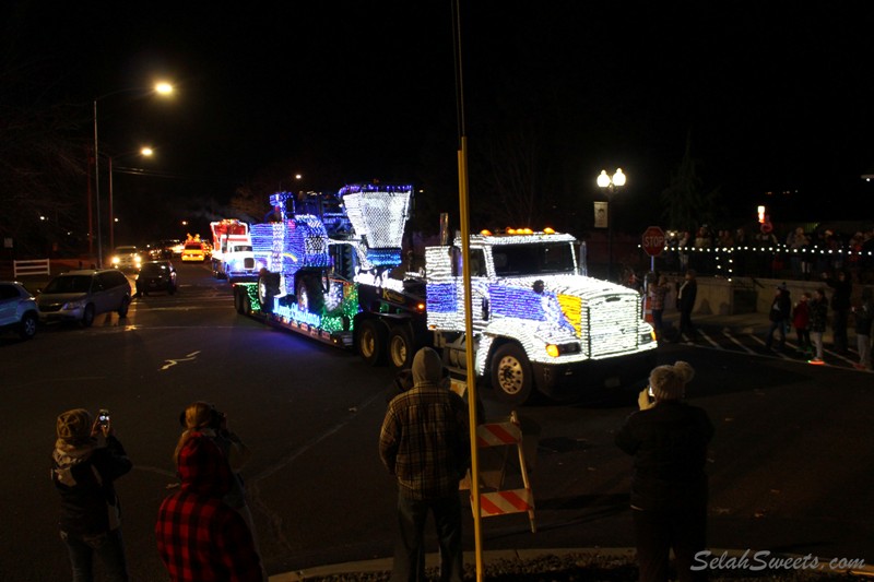 Christmas Night in Naches