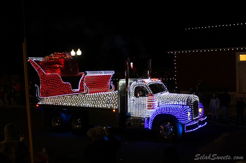 Christmas Night in Naches