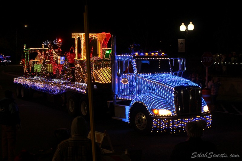 Christmas Night in Naches