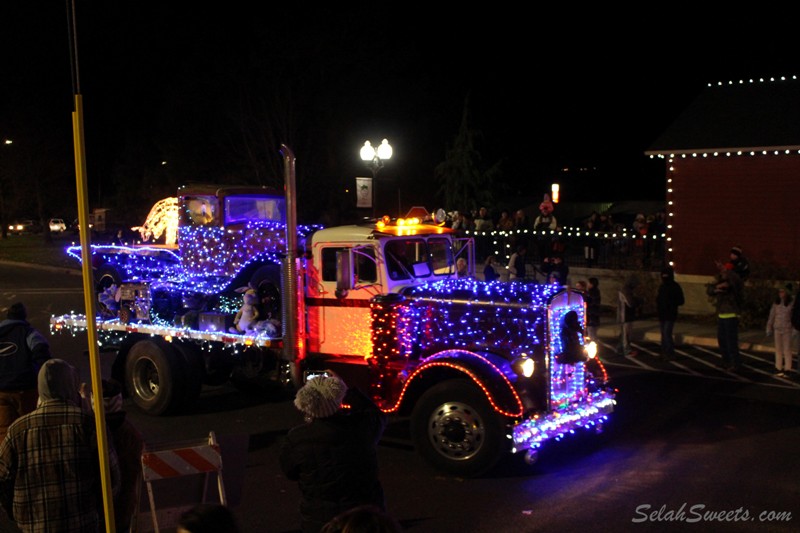 Christmas Night in Naches