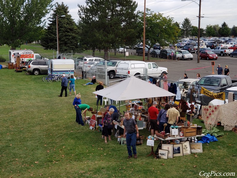 Kennewick Giant Swap Meet