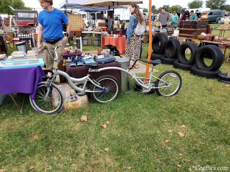 Kennewick Giant Swap Meet