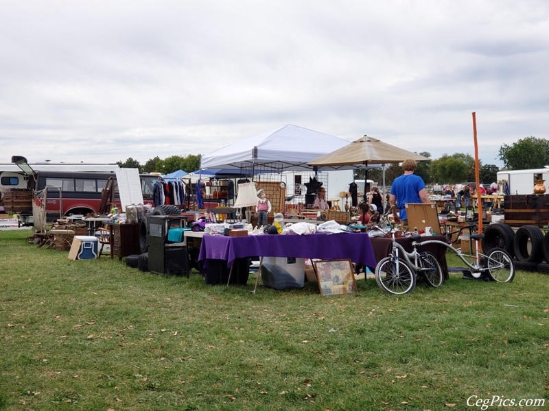 Kennewick Giant Swap Meet