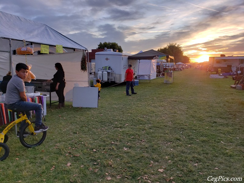 Kennewick Giant Swap Meet