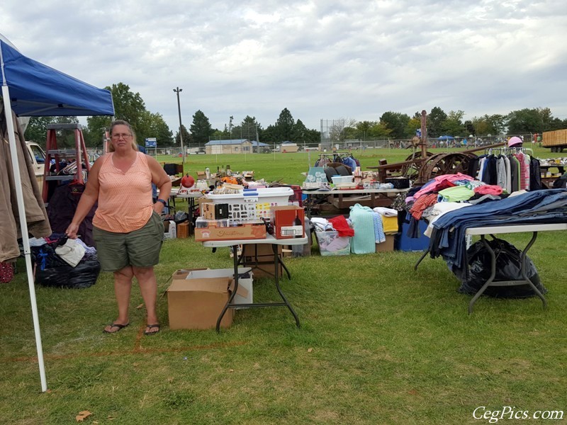 Kennewick Giant Swap Meet