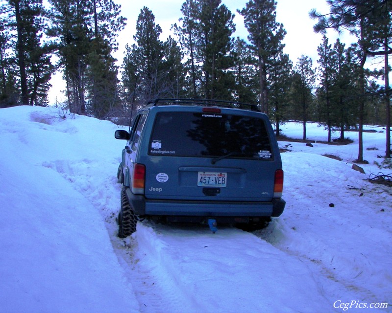 Photos: Checking the snow level at the Ahtanum State Forest 9